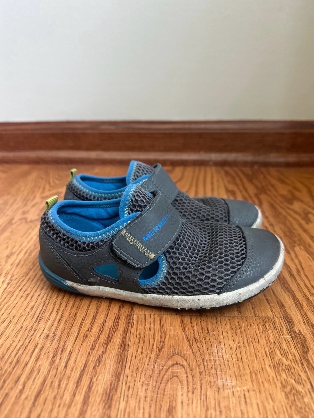 Merrell Bare Steps H20 Water Shoes Boys Size 10